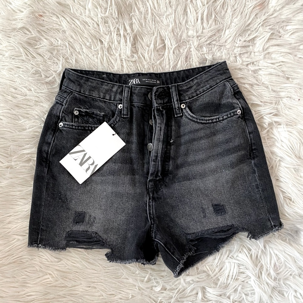 NWT black zara distressed high rise mom jean short shorts